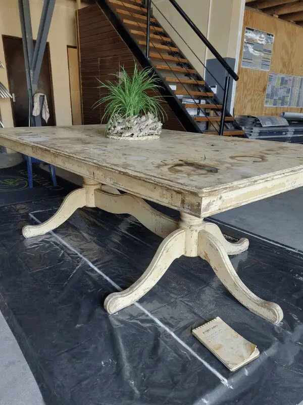 10-12 seater table before refurbishing - Snuffels 10-12 seater table before refurbishing - Snuffels
