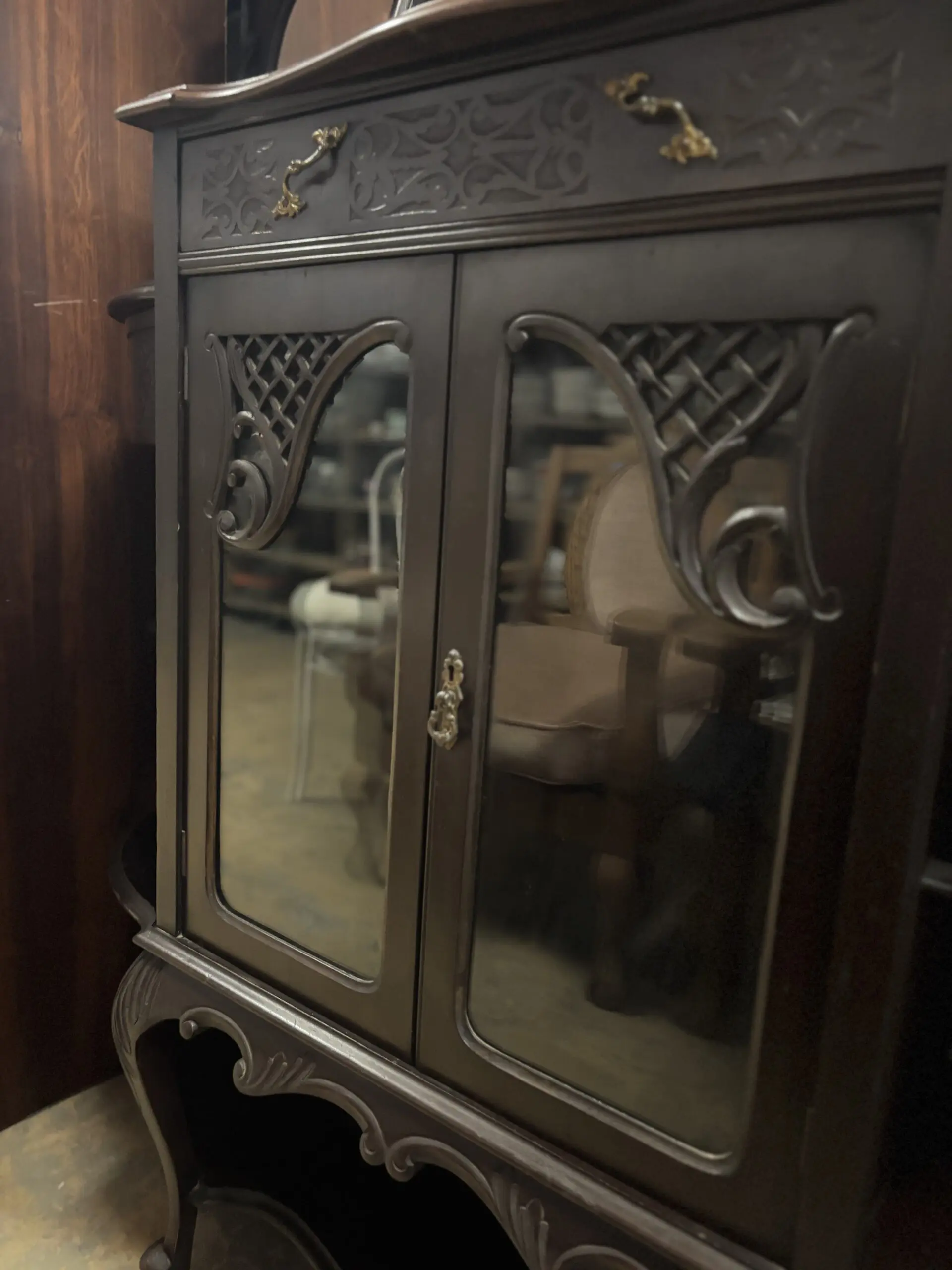 Edwardian / Late Victorian Display Cabinet with Mirror Back - Image 4
