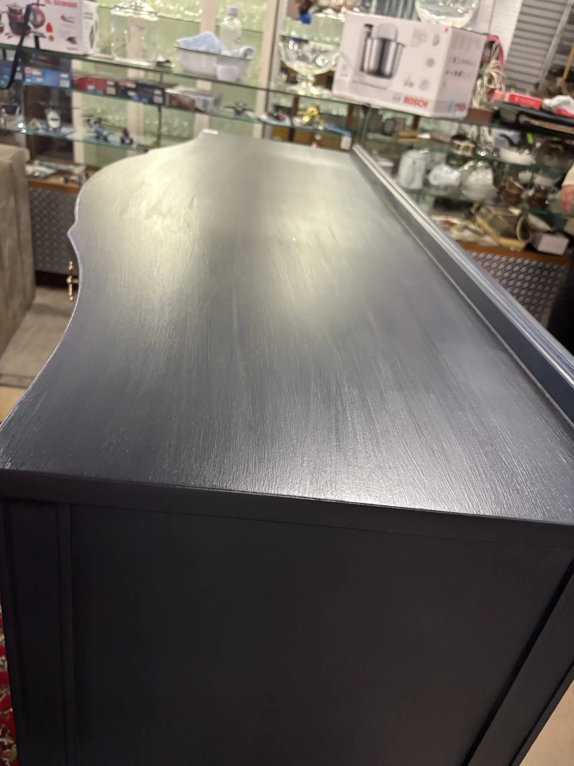 Elegant Upcycled Curved Sideboard with Rose Motif Doors - Image 5