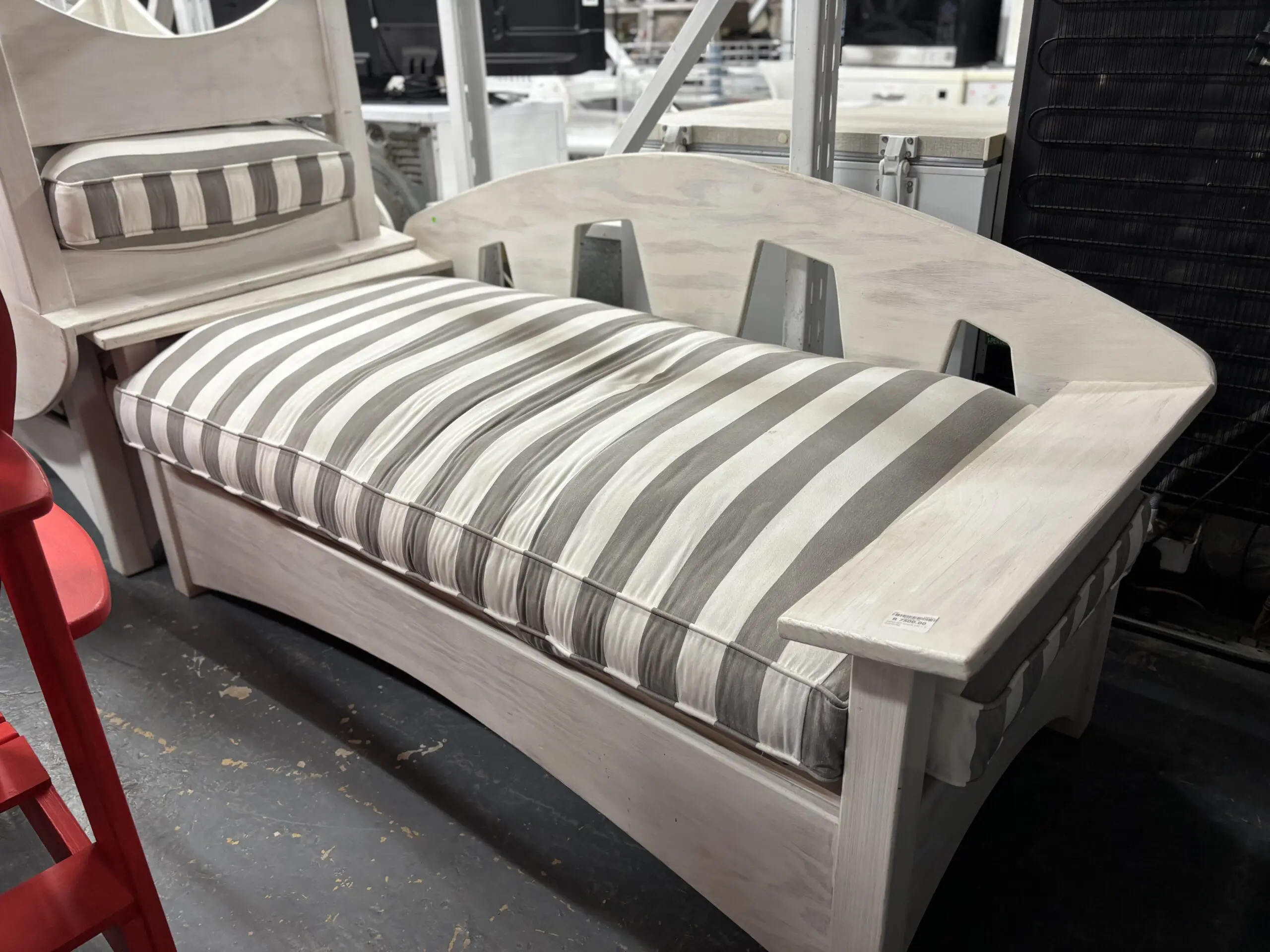 Whitewashed Patio Lounge Suite with Striped Cushions 3-Piece - Image 4