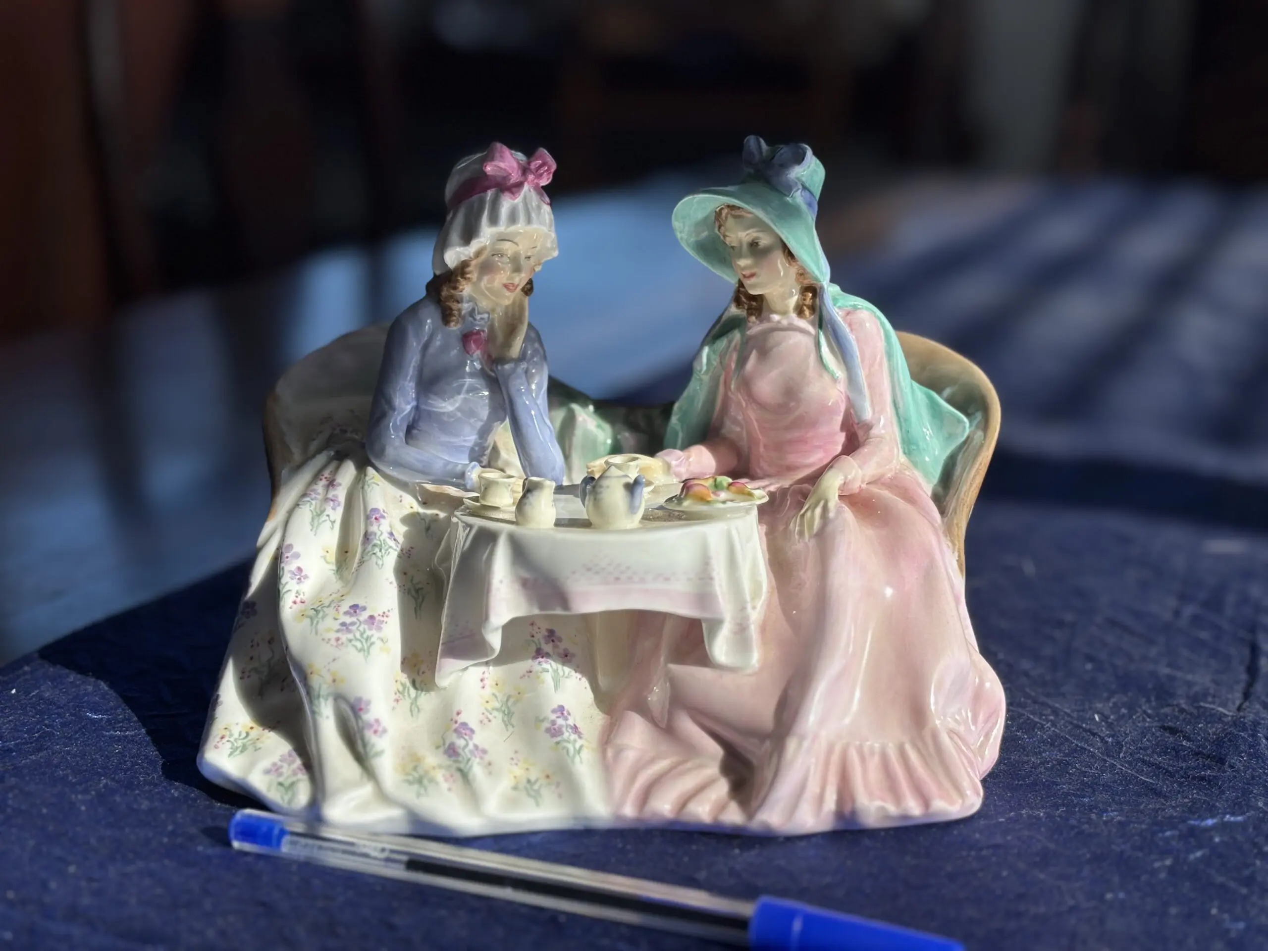Royal Doulton "Afternoon Tea" Figurine HN 809200 Group - Image 2