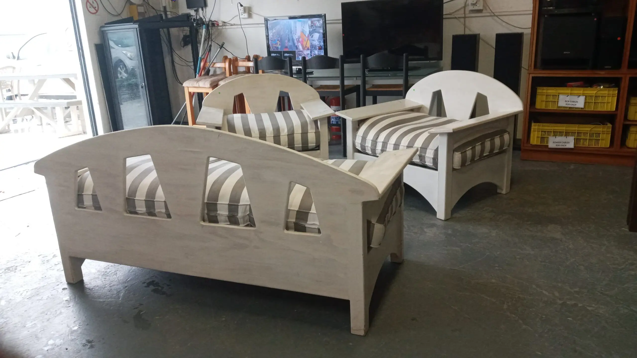 Whitewashed Patio Lounge Suite with Striped Cushions 3-Piece - Image 2