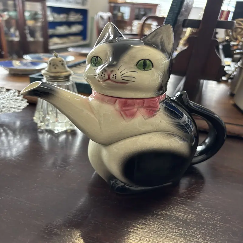 Vintage Erphila Ceramic Cat Teapot with Lid - Image 4
