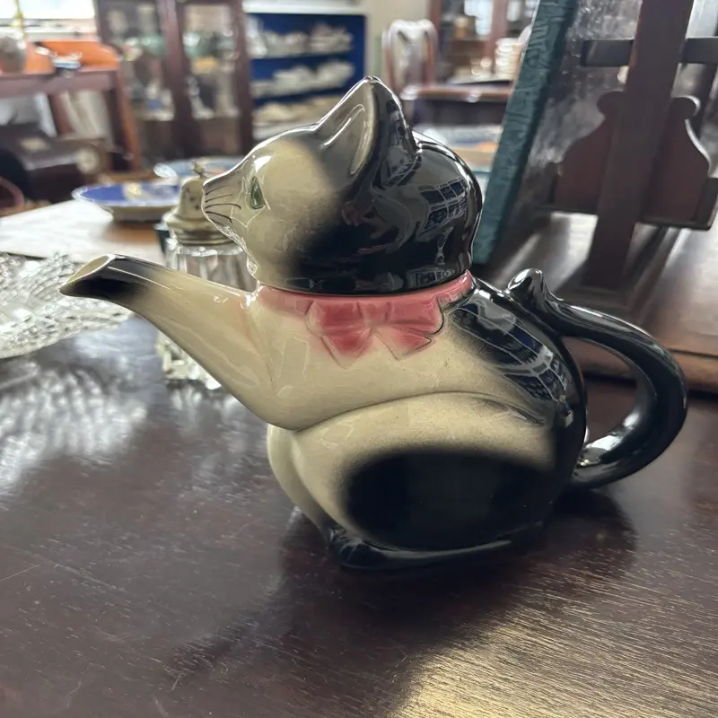 Vintage Erphila Ceramic Cat Teapot with Lid - Image 3