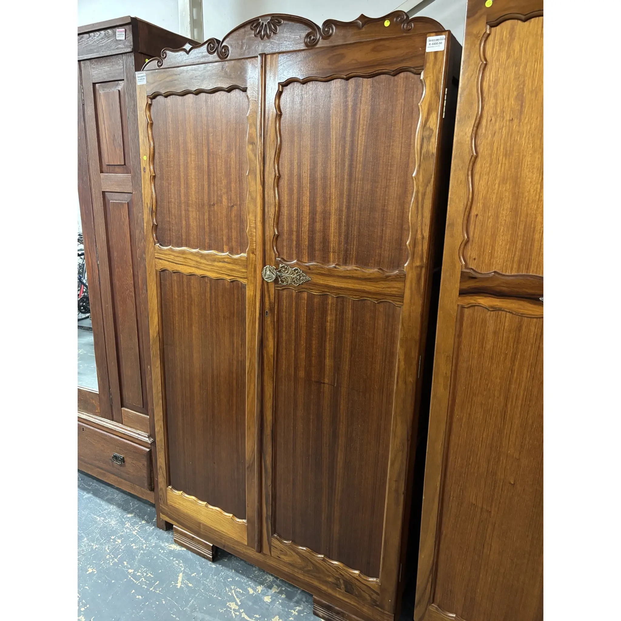 Vintage Two Door Wooden Wardrobe with Brass Hardware - Image 3