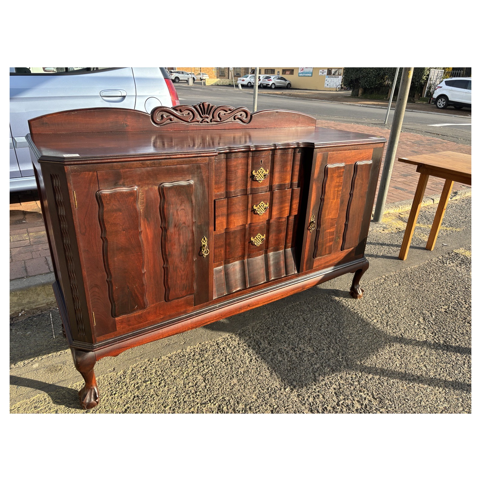 Duros Imbuia Sideboard with 3 Drawers & 2 Cupboards - Image 5