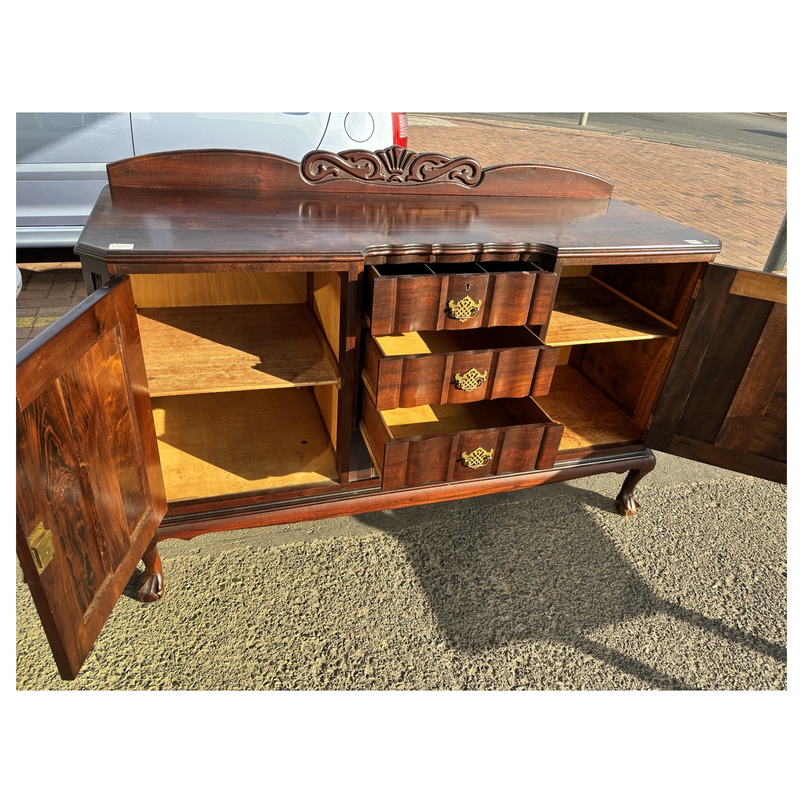 Duros Imbuia Sideboard with 3 Drawers & 2 Cupboards - Image 4