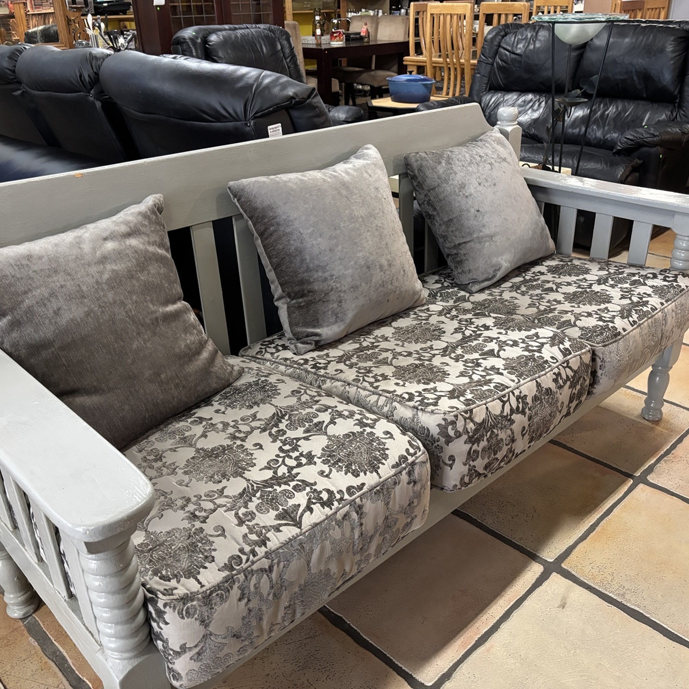 Grey Wooden Daybed with 6 Cushions - Image 2
