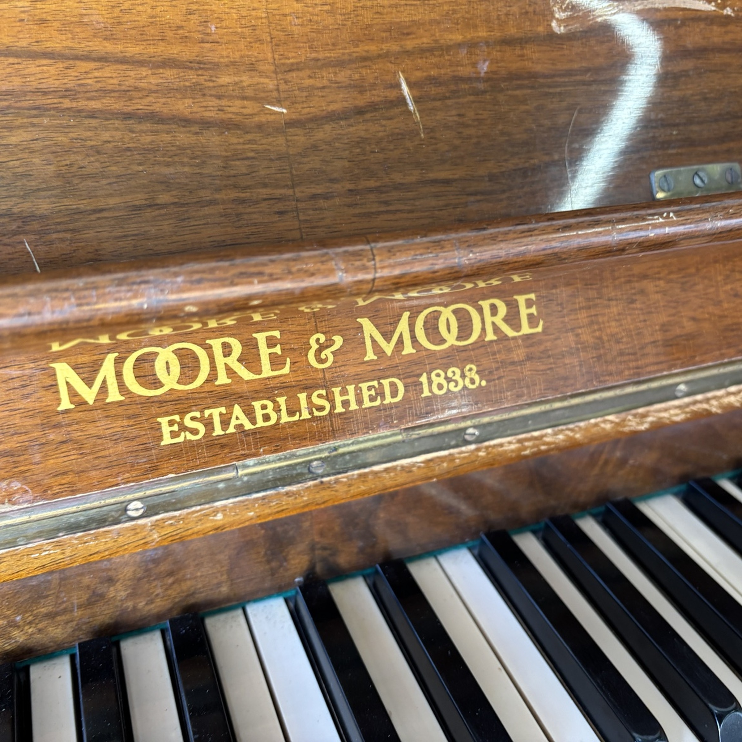 Moore & Moore Vintage Wooden Upright Piano - Image 7