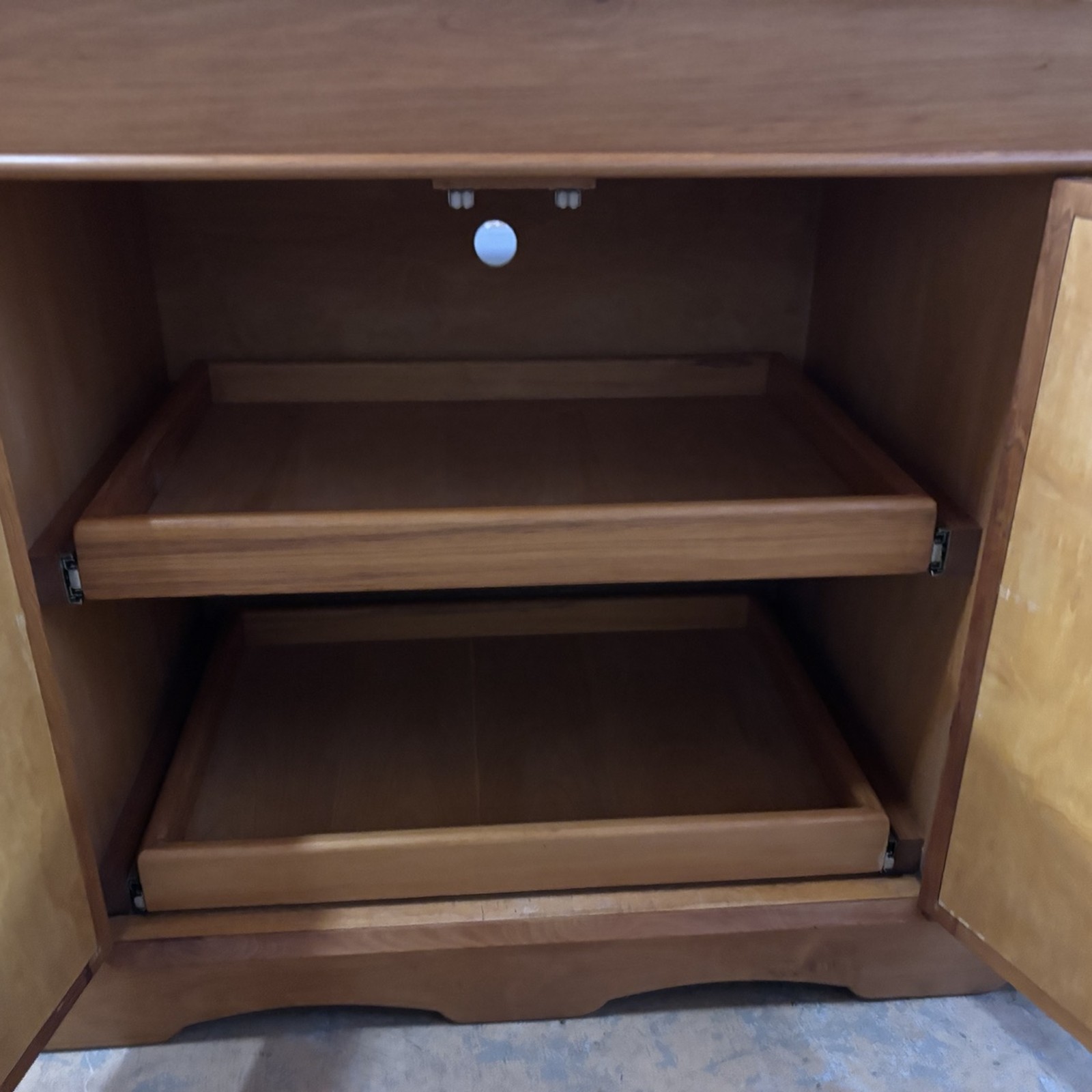 Large Yellowwood Sideboard with Glass Display Top - Image 5