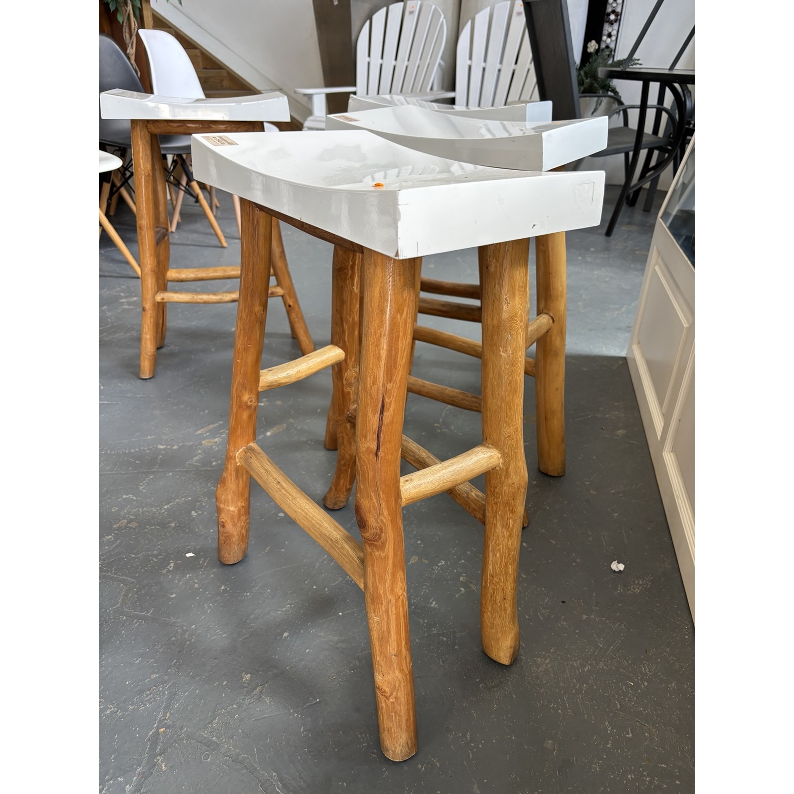 Set of 4 Rustic Timber Bar Stools with White Seats - Image 3