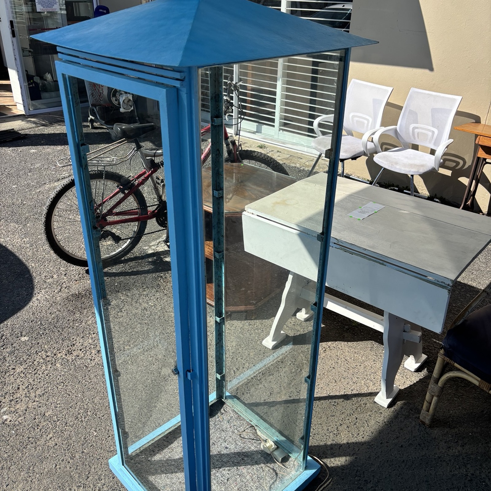Tall Teal Metal & Glass Pagoda Style Display Curio Cabinet - Image 4